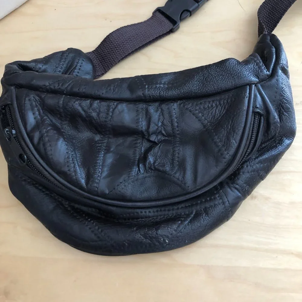 Vintage Y2K AMERICAN TOURISTER Patchwork Leather Fanny Pack